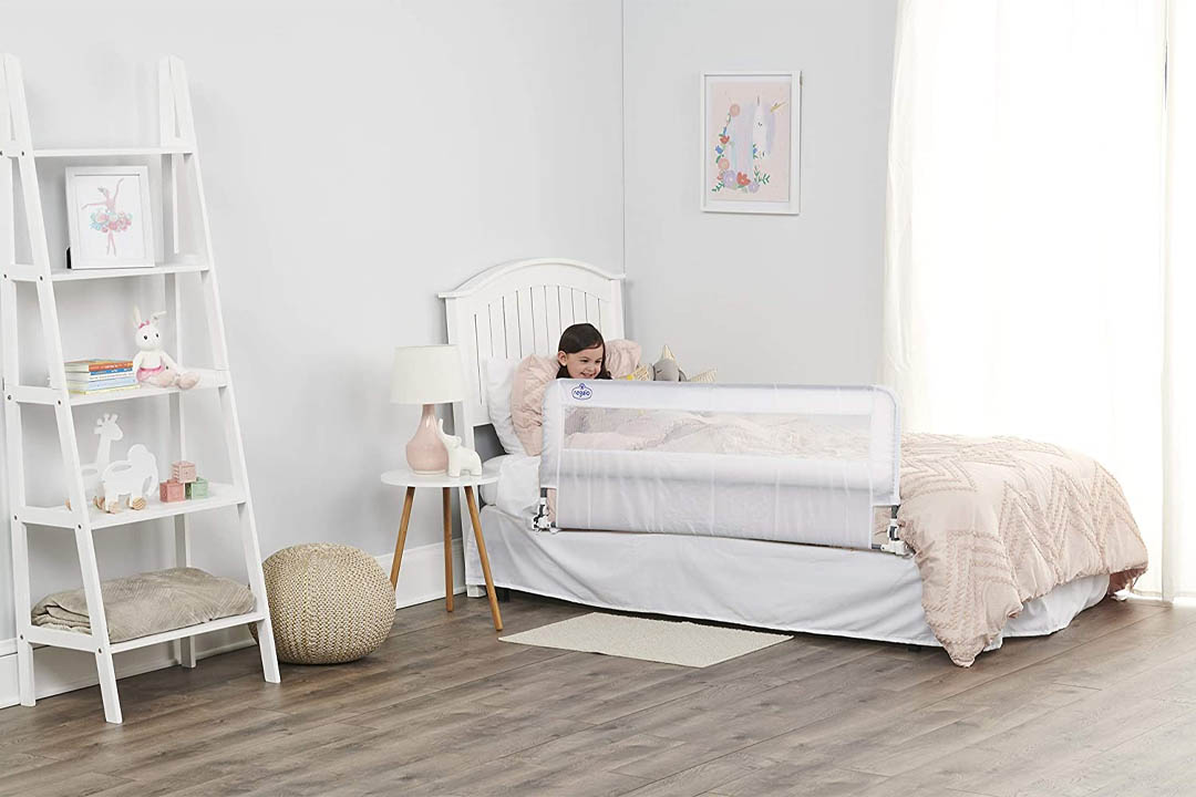 Regalo Hide Away Extra Long Bed Rail