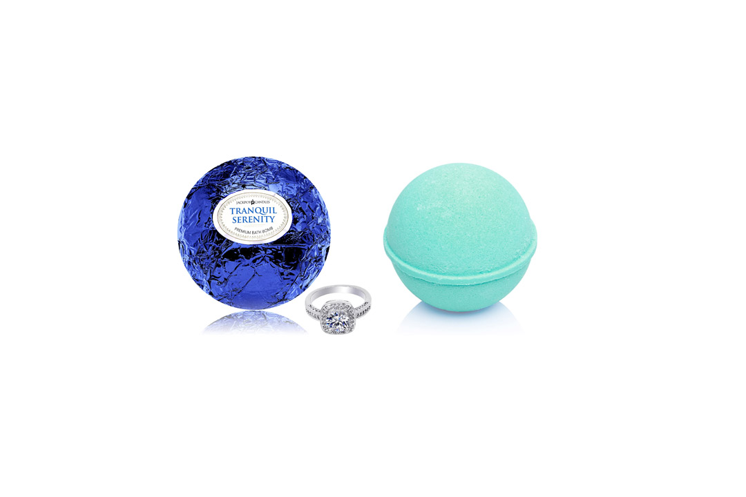 Kids BUBBLE Bath BoBath-Bomb-with-Surprise-Size-Ring-Inside-Tranquil-Serenity-Extra-Largembs with Surprises Inside