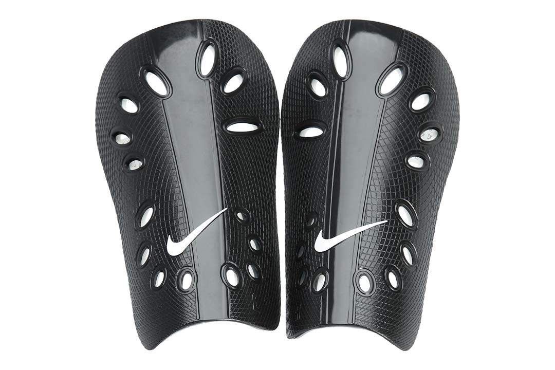 Nike J Guard Soccer Shin Guards